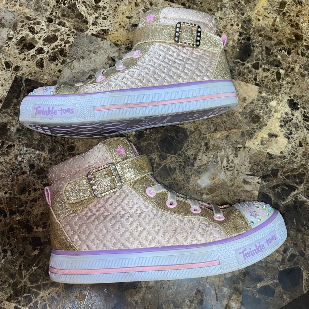 GUC girls Skechers Twinkle Toes Kids Sneakers - Gold and Pink size 1 - Picture 8 of 13